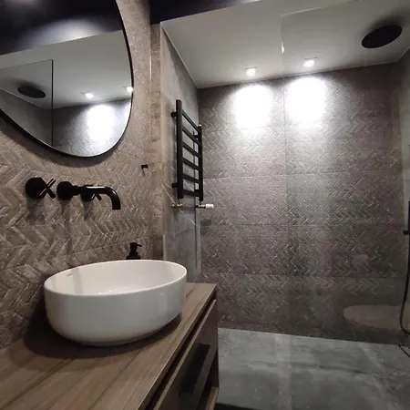 Easy Rent - Unia Art 83, Basen & Spa, Centrum 24h Check-in 卢布林