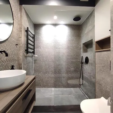 Easy Rent - Unia Art 83, Basen & Spa, Centrum 24h Check-in *