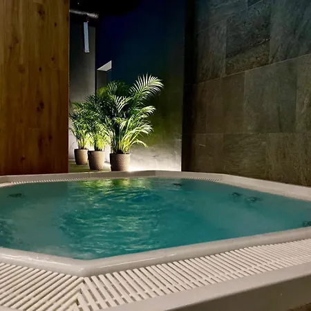 Easy Rent - Unia Art 83, Basen & Spa, Centrum 24h Check-in