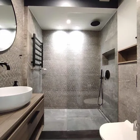 Easy Rent - Unia Art 83, Basen & Spa, Centrum 24h Check-in Apartman Lublin