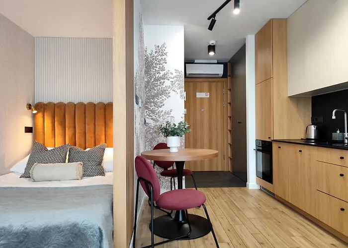 Easy Rent - Unia Art 83, Basen & Spa, Centrum 24h Check-in לובלין