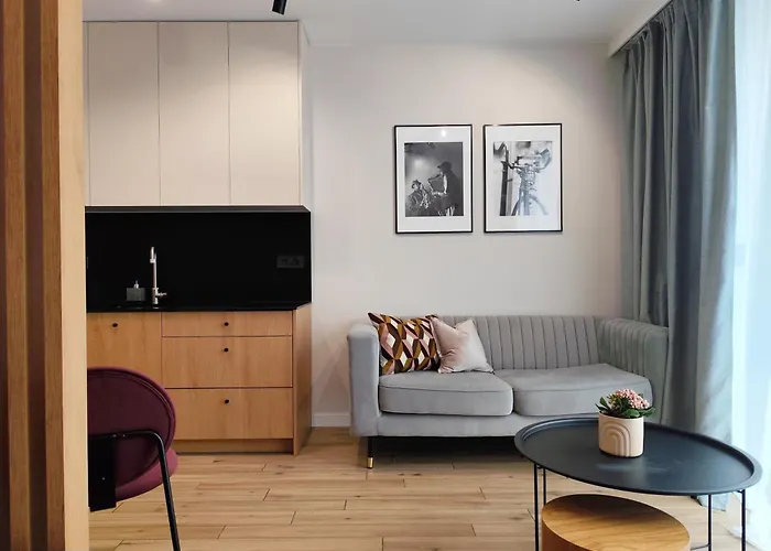 Easy Rent - Unia Art 83, Basen & Spa, Centrum 24h Check-in * לובלין