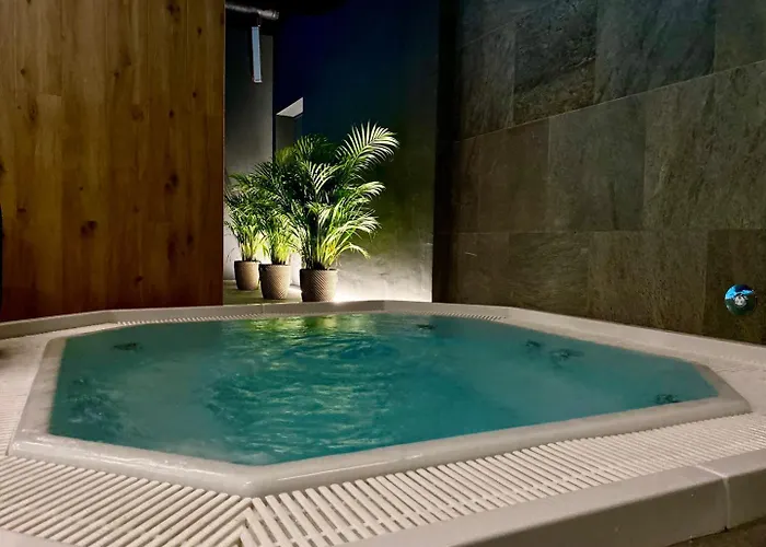 Easy Rent - Unia Art 83, Basen & Spa, Centrum 24h Check-in