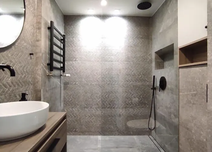 Easy Rent - Unia Art 83, Basen & Spa, Centrum 24h Check-in Apartment Lublin